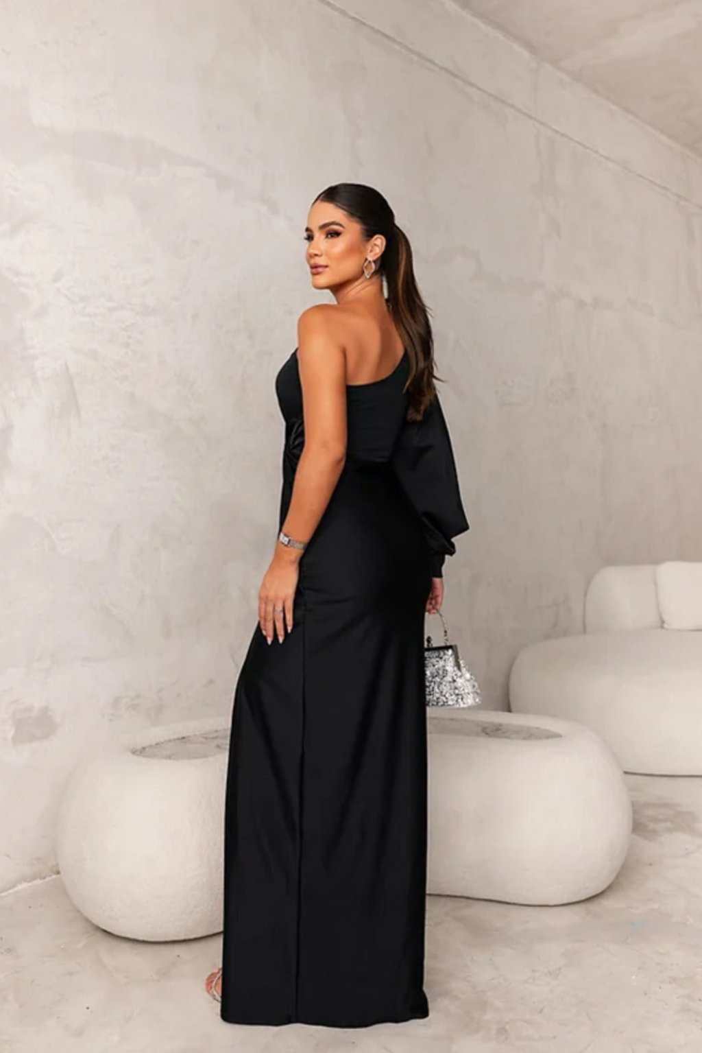 Camila | Vestido satinado de una manga