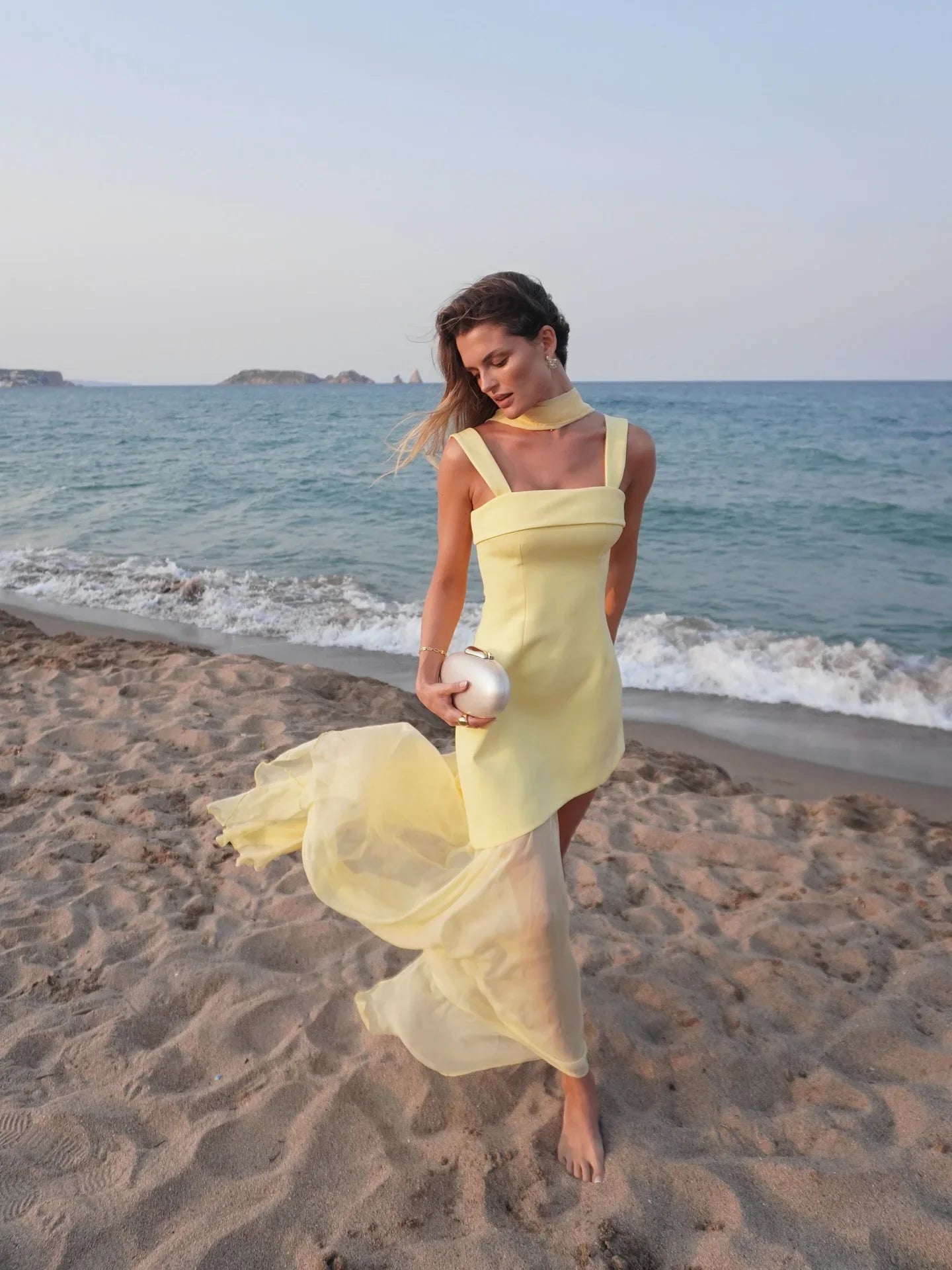 Vestido maxi Astoria con corsé palabra de honor