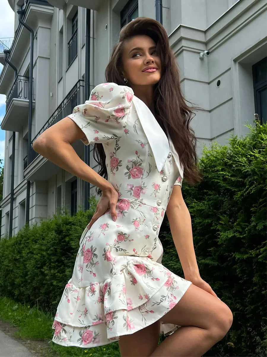 Vestido mini Andromeda floral con mangas abullonadas