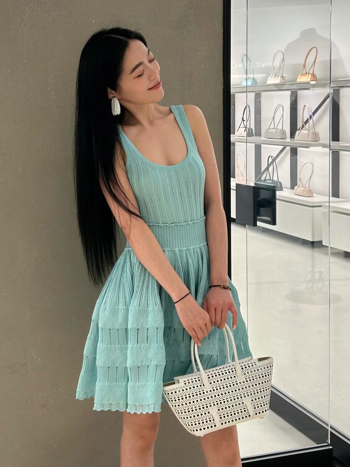 Vestido mini de punto Alicia con tirantes