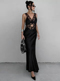 Vestido Maxi Bianca de Encaje con Escote V Profundo