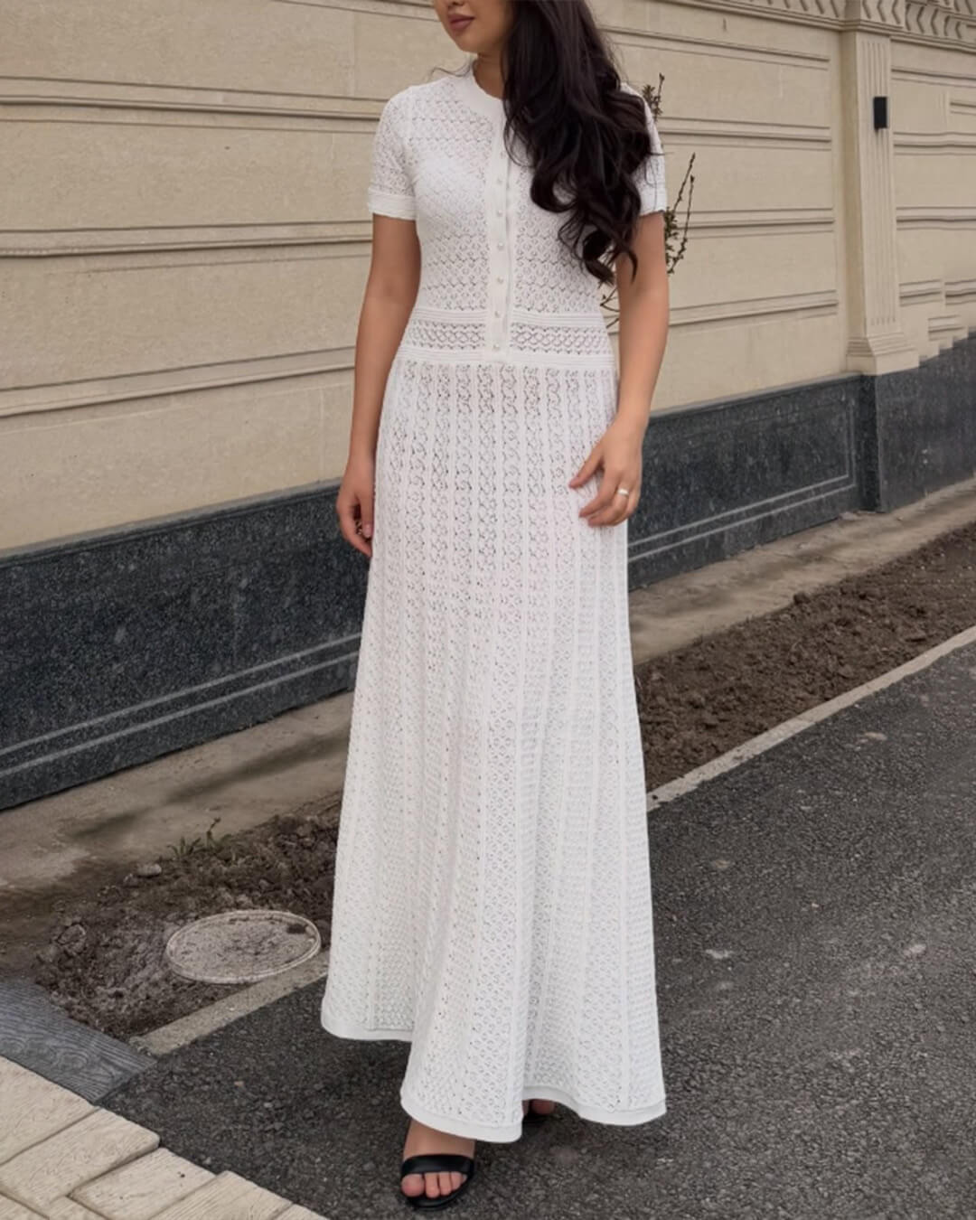 Vestido midi de punto Celeste con media botonadura