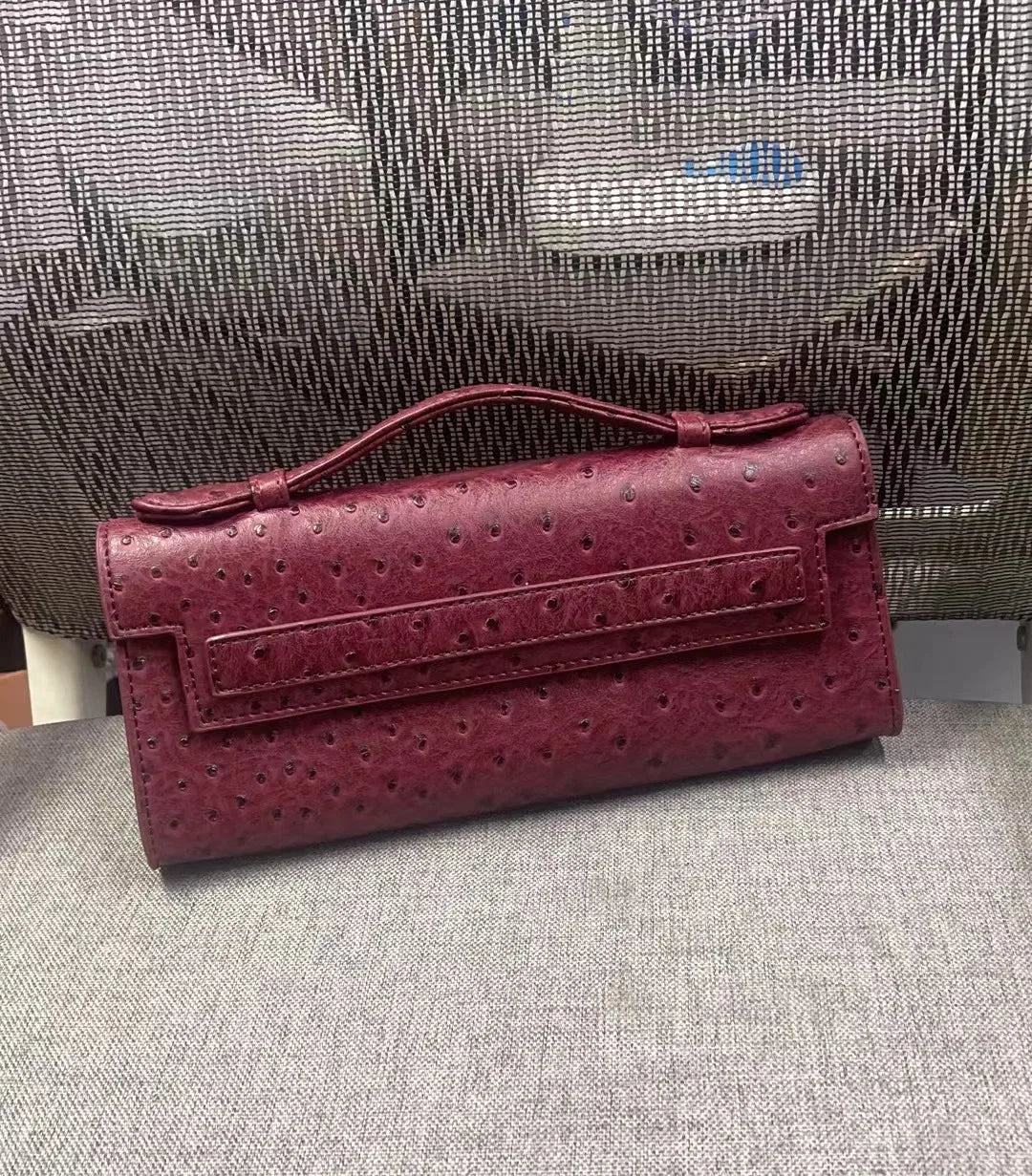 Clutch Bianca con relieve