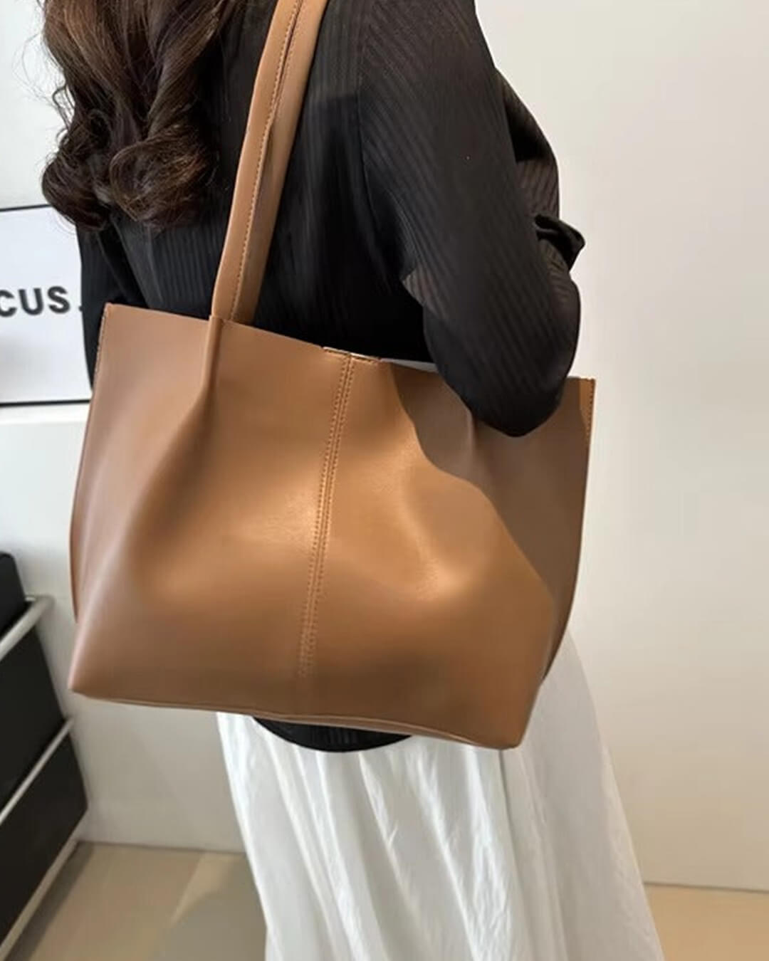 Bolso tote de piel sintética Calista