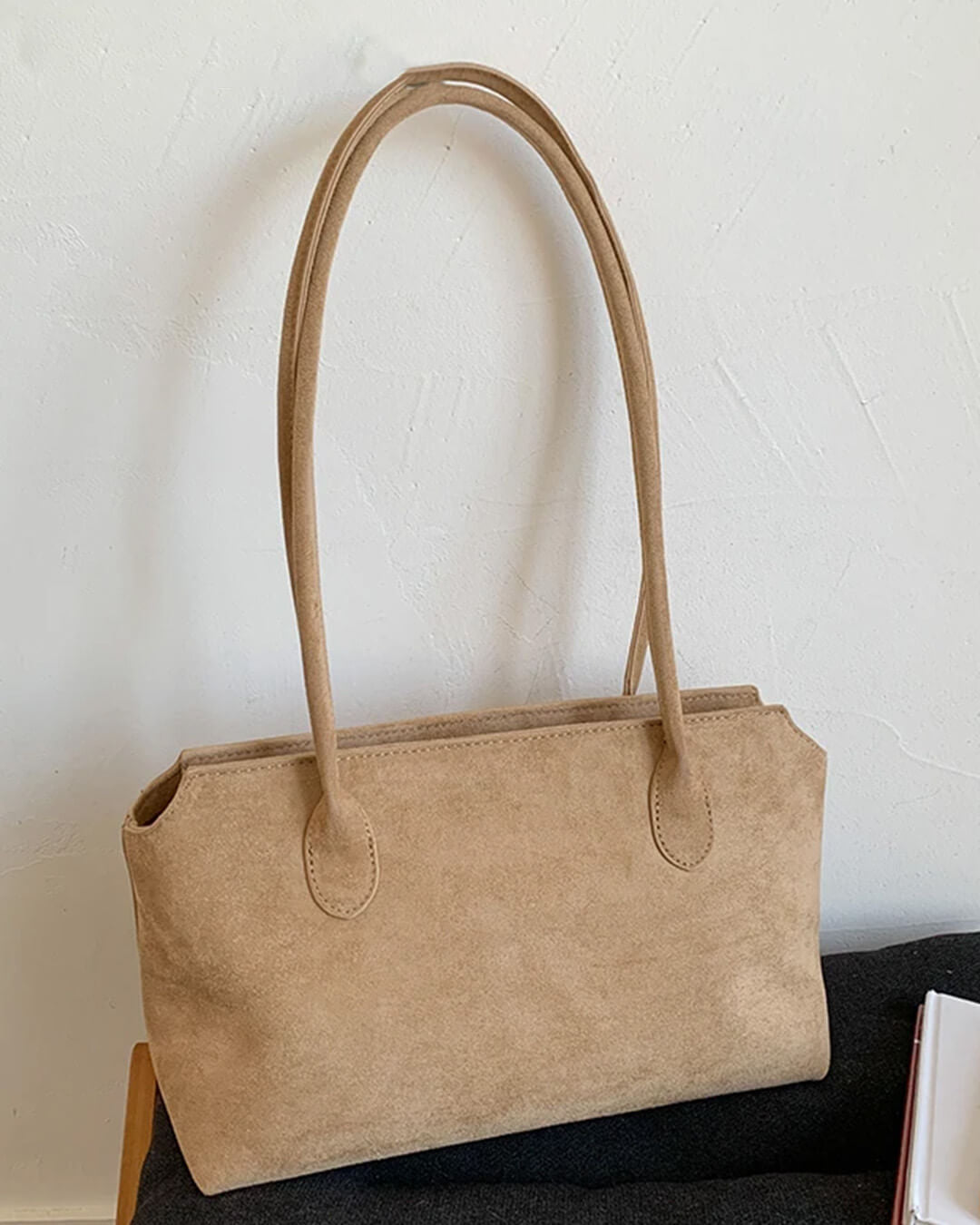 Bolso Claudine de imitación ante para hombro
