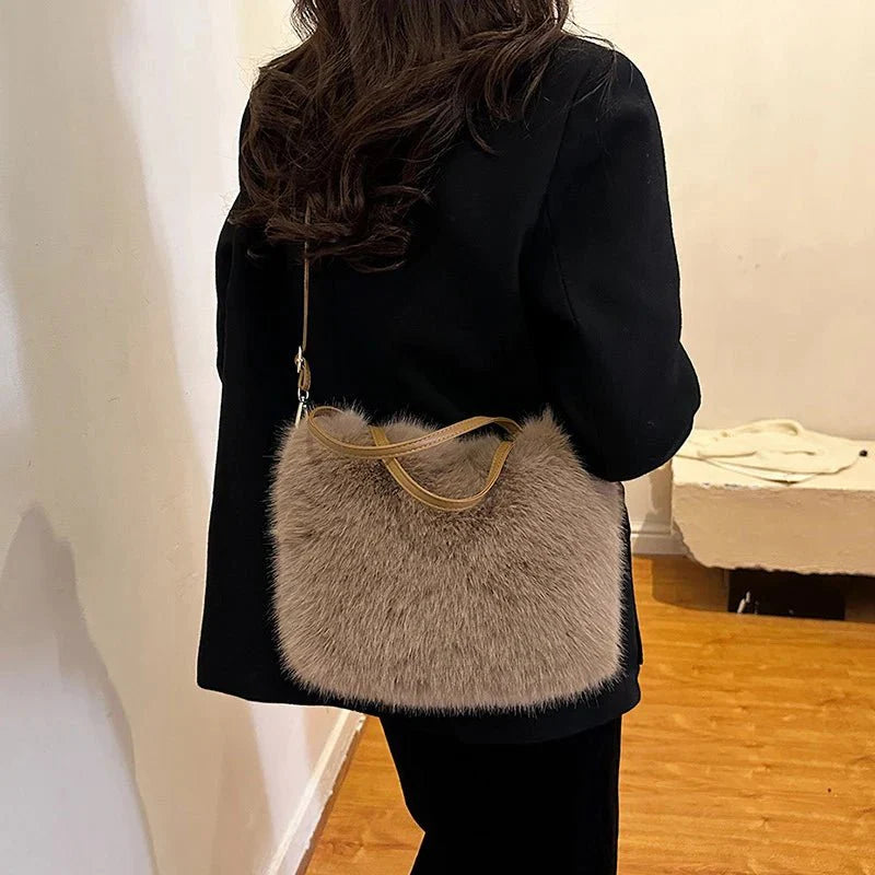 Bolso bandolera de piel sintética Maricar