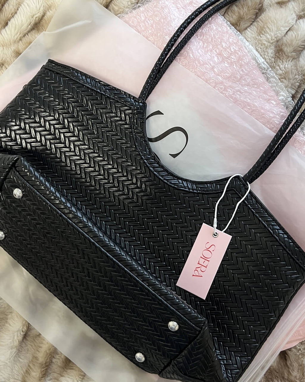 Bolsa Rica Tejida de Imitación de Cuero