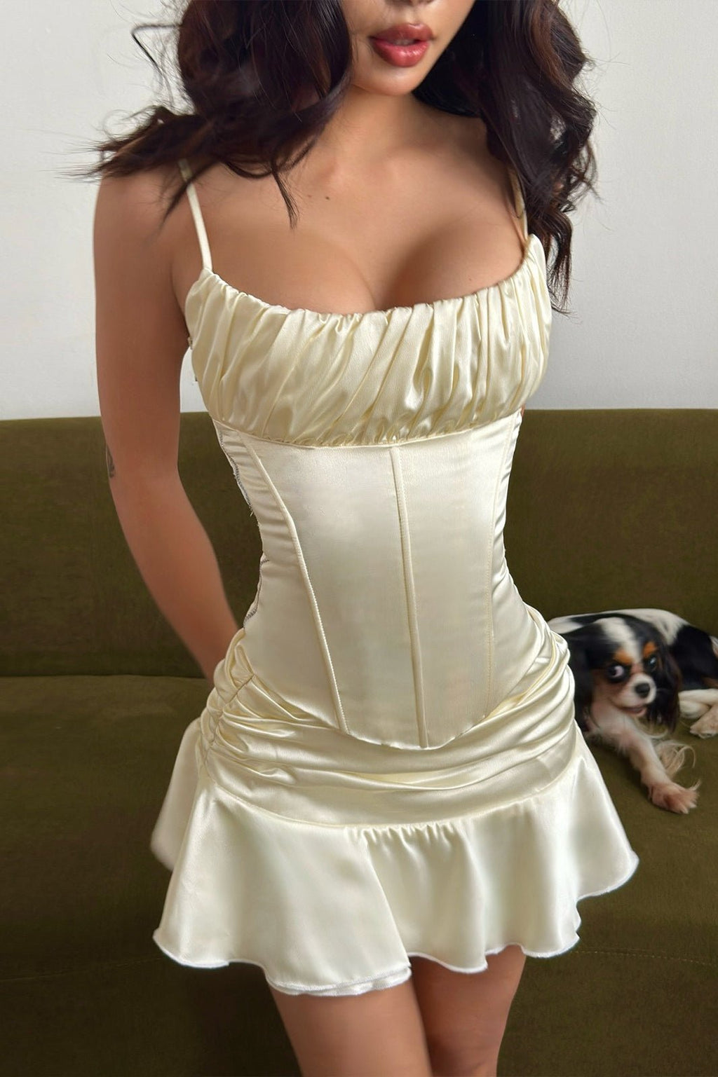 Conjunto Bianca Cami con Espalda Descubierta y Falda con Volantes para Mujer
