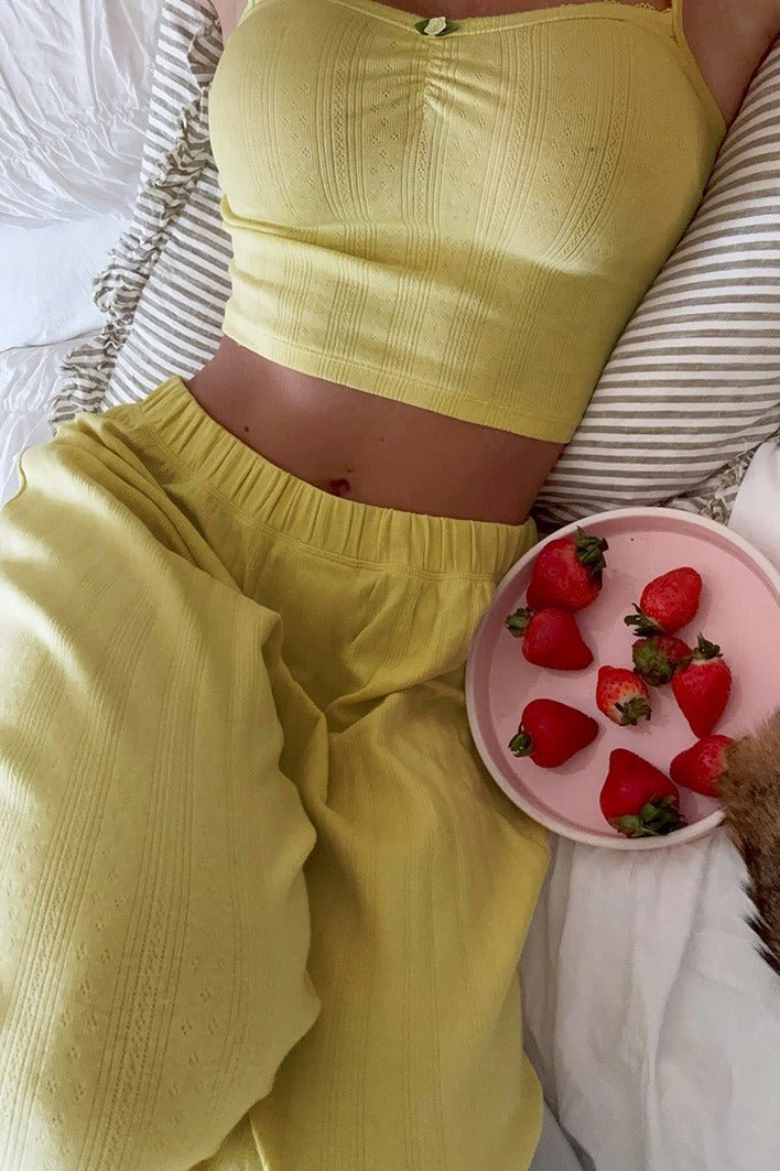 Conjunto de Dos Piezas Celeste Cami Suave y Relajado con Pantalón para Mujer