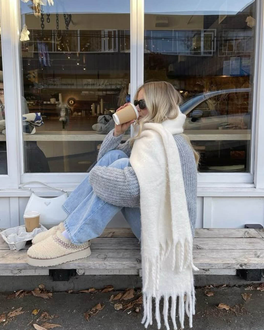 Bufanda de invierno con borlas Tanya