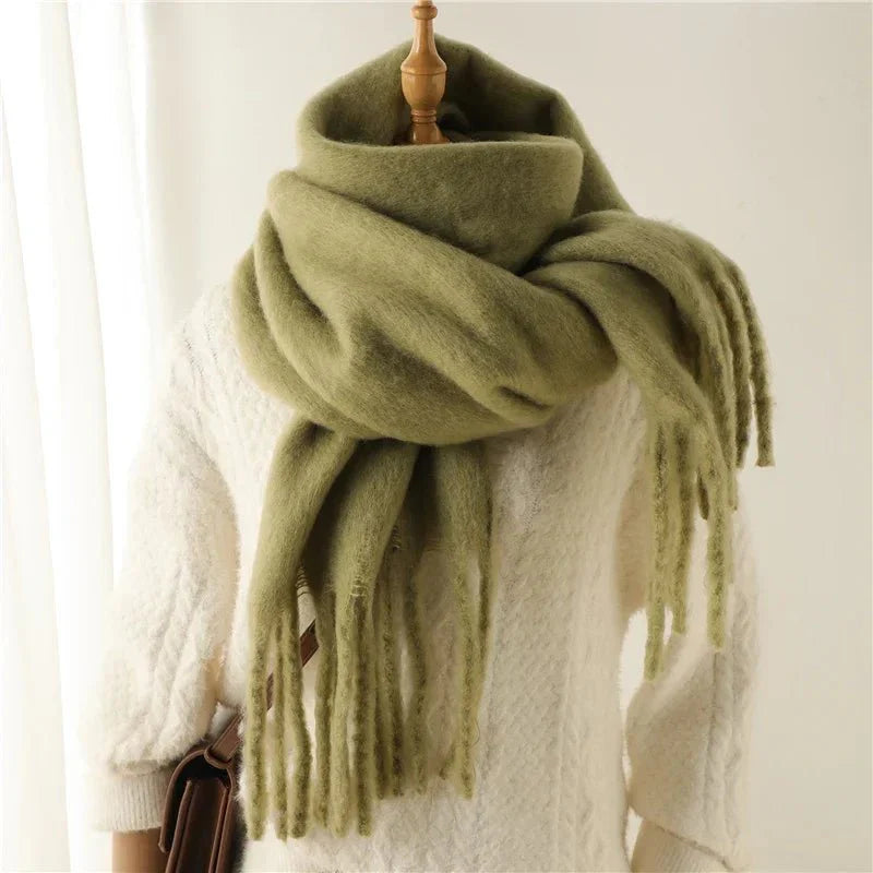 Bufanda de invierno con borlas Tanya