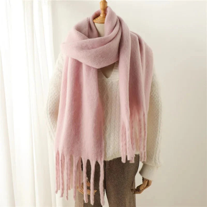 Bufanda de invierno con borlas Tanya