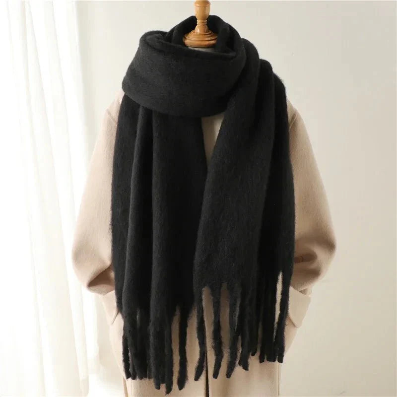Bufanda de invierno con borlas Tanya