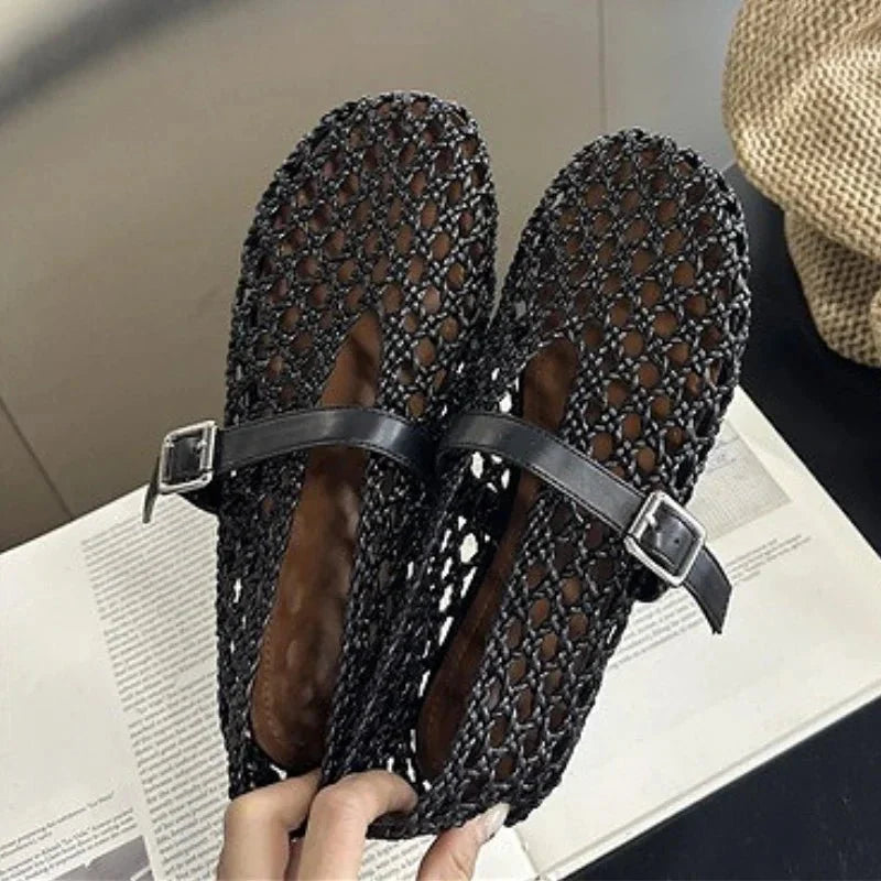 Sandalias planas Bianca tejidas con diseño calado