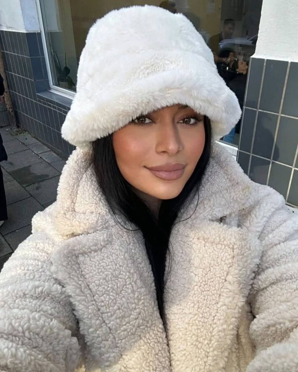 Pauleen Fluffy Bucket Hat