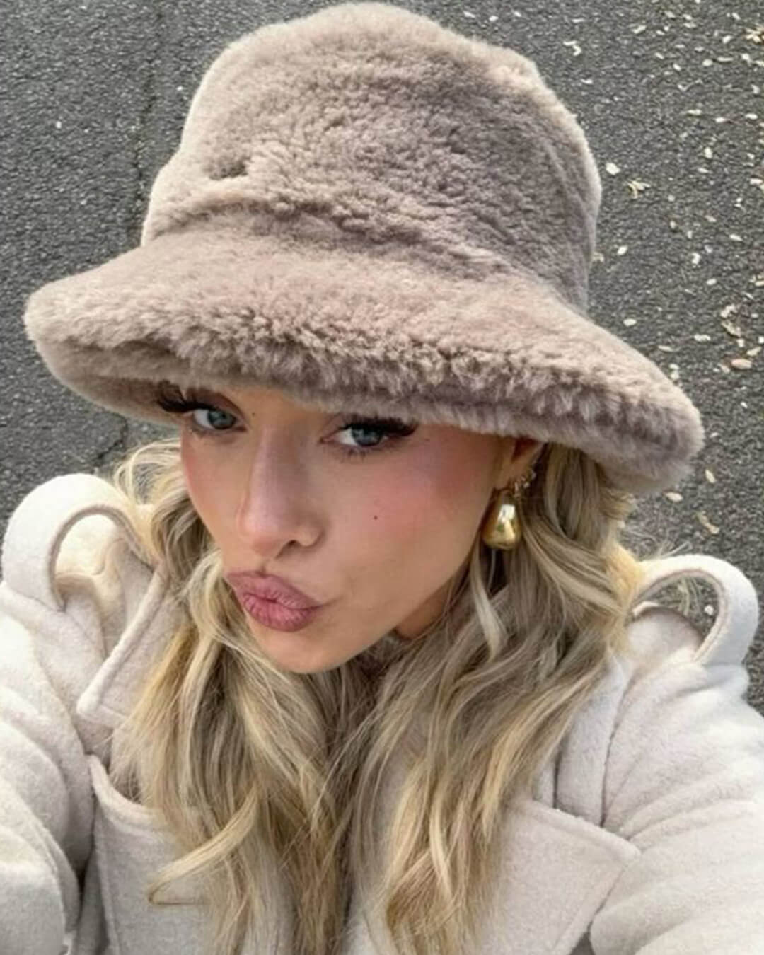 Pauleen Fluffy Bucket Hat